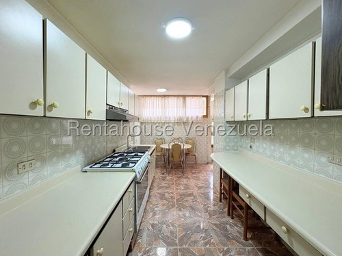 Amplio Apartamento En Motalban Ii Excelente Edificio - 25-17815 - Jca