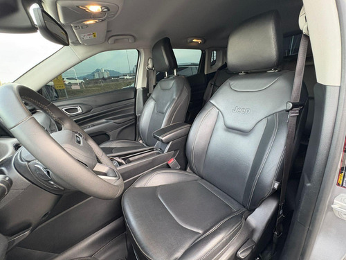 Jeep Compass LONG. T270 1.3 TB 4x2 Flex Aut.