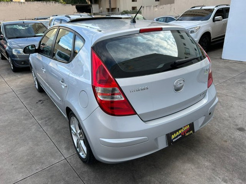 Hyundai I30 i30 2.0 MPI 16V GASOLINA 4P AUTOMÁTICO