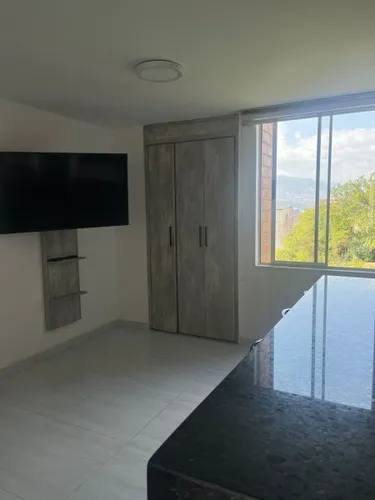 Apartamento En Arriendo En Medellín - El Poblado Cod 67252