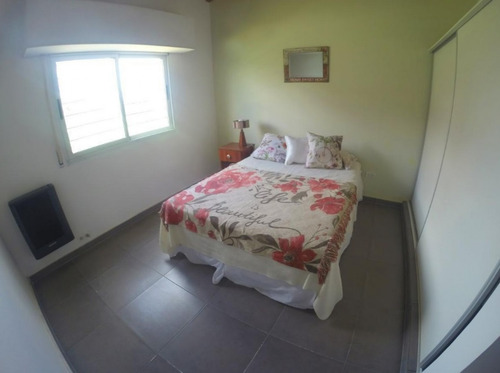 Imagen 8 de 12 de Casa Dos Dormitorios Roldan