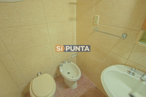 Imagen 30 de 30 de Apartamento En Alquiler - Brava