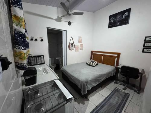 Vendo 3 Kitnets 1 Ponto Comercial (negociável)