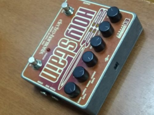 Holy Stain Distortion/reverb/pitch/tremolo Multi-effect