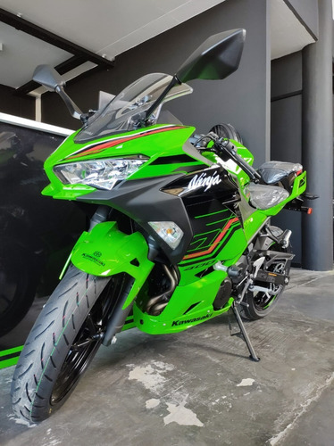 Imagen 4 de 25 de Nueva Kawasaki Ninja 400 Krt 2023!!!