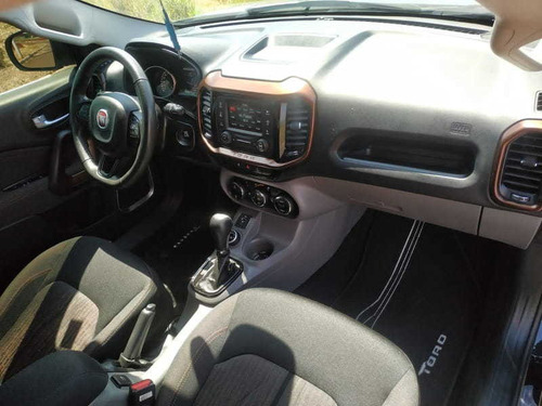 Imagem 9 de 10 de Fiat/toro Volcano Automática