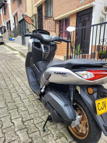 Motocicleta Nmax Modelo 2025