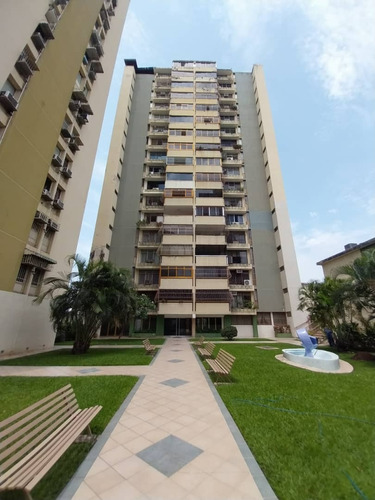 Venta Apartamento Urb Andrés Bello, Las Delicias Maracay Código 237412