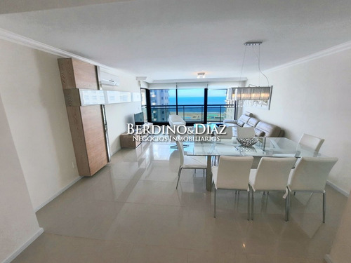Imagen 2 de 28 de Apartamento En Imperiale Con Vista A La Brava - Punta Del Este Brava