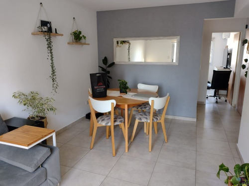 Imagen 5 de 14 de Departamento En Venta En Moron Norte