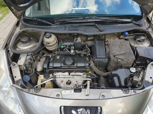 Peugeot 207 1.4 Sedan Allure 75cv