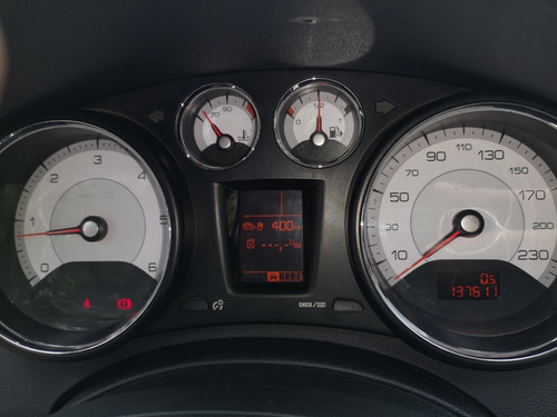 Peugeot 408 1.6 Allure Plus Hdi 115cv 2013