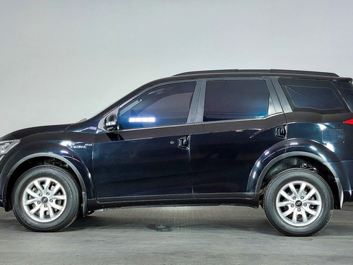 Imagen 7 de 15 de Mahindra Xuv500 2.2 Fl Base 4x2 At