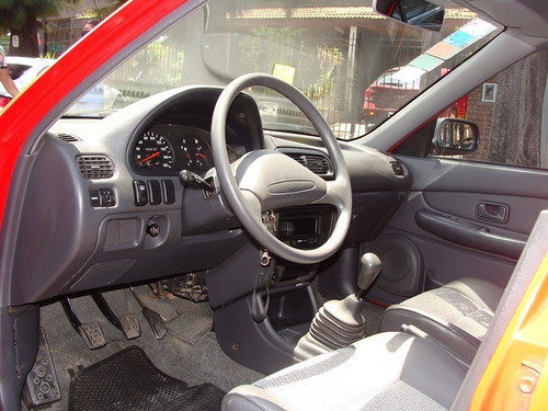 Daihatsu Charade 1.5 De 90cv 1996 Segunda Mano 63.000km De F