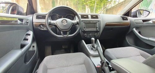 Vento 2.5 Triptronic - Muy Cuidado - Permuto