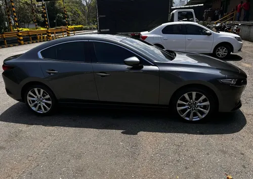 Mazda 3 2.5 Grand Touring Lx Carbon Edition At