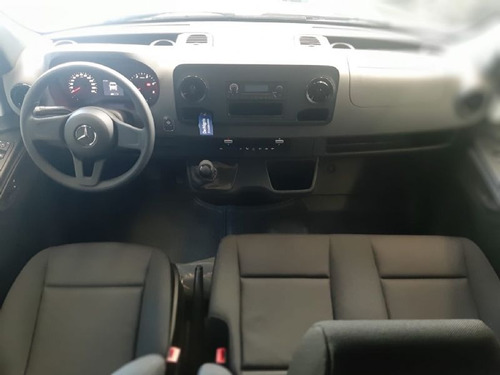 Imagem 4 de 7 de Sprinter Furgao Extra Longa