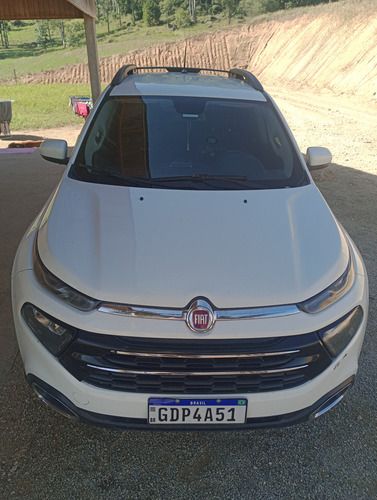Fiat Toro 1.8 16v Freedom Flex 4x2 Aut. 4p