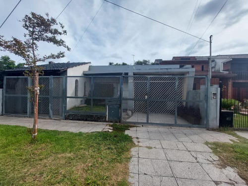Imagen 2 de 11 de Casa En Venta En Grand Bourg