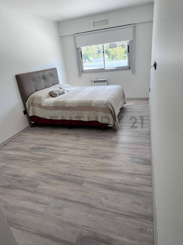 Casa En Venta En City Bell, Barrio La Serena, Calle 446 E/ 157 Y 158