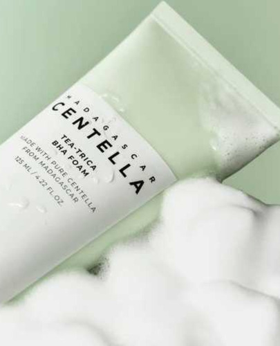 Skin1004 Madagascar Centella Tea-trica Bha Foam 125ml