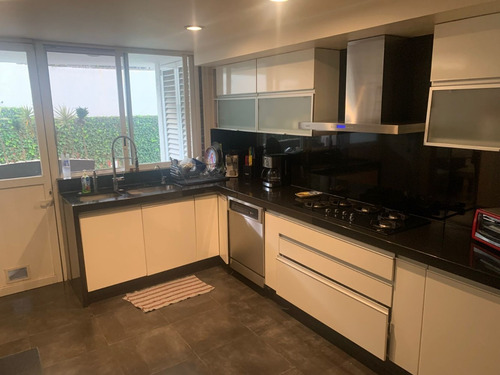 Imagen 10 de 14 de Se Vende Casa En Condominio Águilas Parte Baja Remodelada