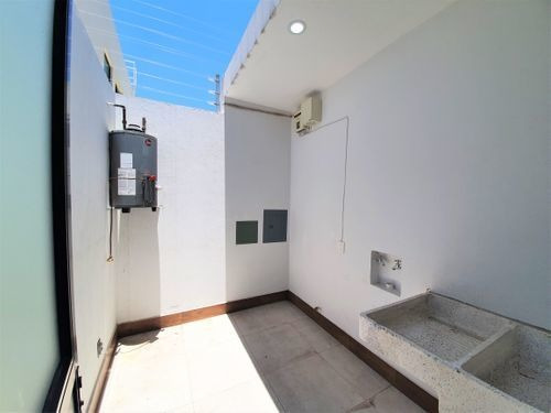 Casa En Venta En Valle Imperial