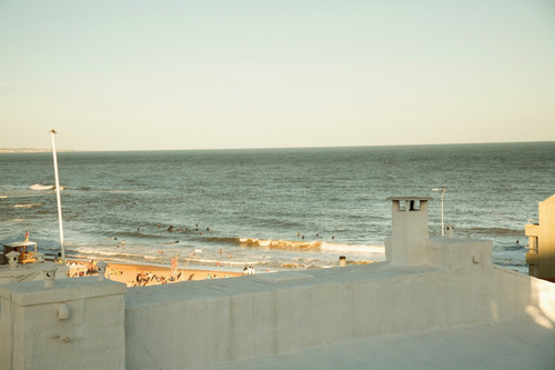 Vendo Apto Reciclado, Vista Emir Península 3 Dorm, 2 Baños