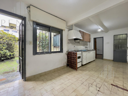 Casa Alquiler En Villa Ballester - Vivienda O Uso Comercial - 4 Amb, Jardín Y Garage