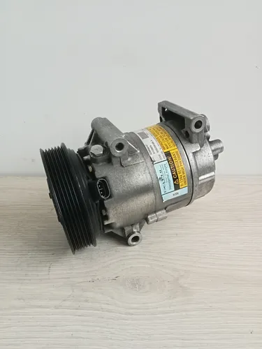 Compresor De A.a. Renault Megane Original Delphi. (Usado)