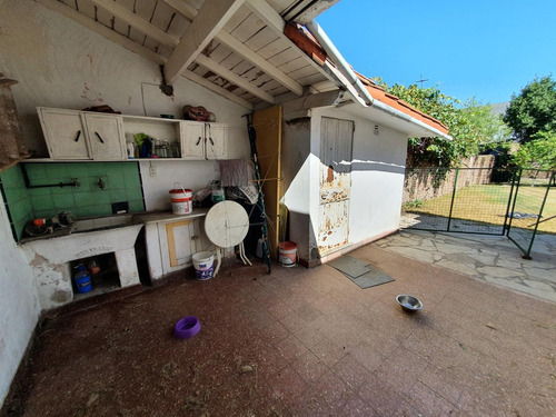 Imagen 12 de 15 de Casa Tipo Chalet En Lindo Barrio De Boulogne