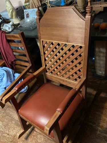 Silla Mecedora Tapizada En Cuero