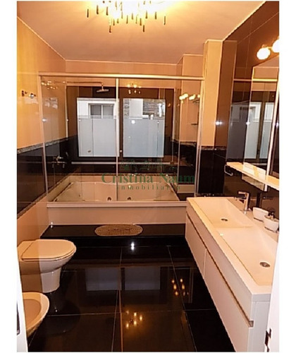Excelente Casa En Boulevard Park. Mansa- Ref: 18116
