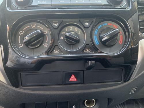 Imagen 15 de 15 de Mitsubishi L200 Diesel 4x4 Tm 2018