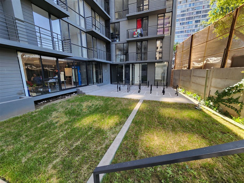 Departamento En Venta De 1 Dorm. En Estación Central