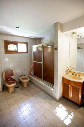 Imagen 11 de 17 de Casa En Lote Propio Con Quincho - Terraza - Patio Y Cochera - Anticipo Y Cuotas
