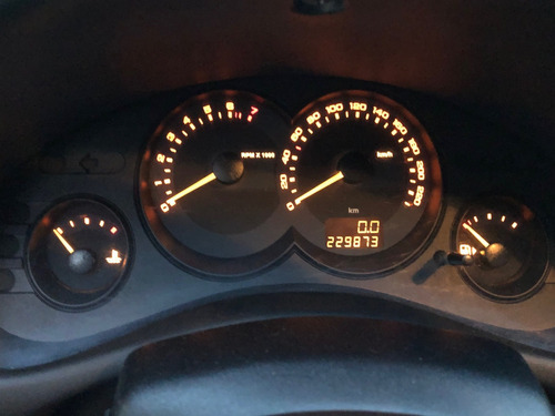 Imagen 11 de 15 de Chevrolet Corsa Classic Sw Life 1.4n 2010