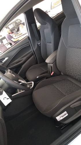 Imagem 8 de 10 de Chevrolet Onix Plus 1.0 Ltz Turbo (flex) (aut)