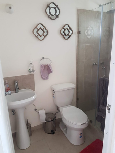Casa En Renta Fraccionamiento Tres Cantos En Querétaro.