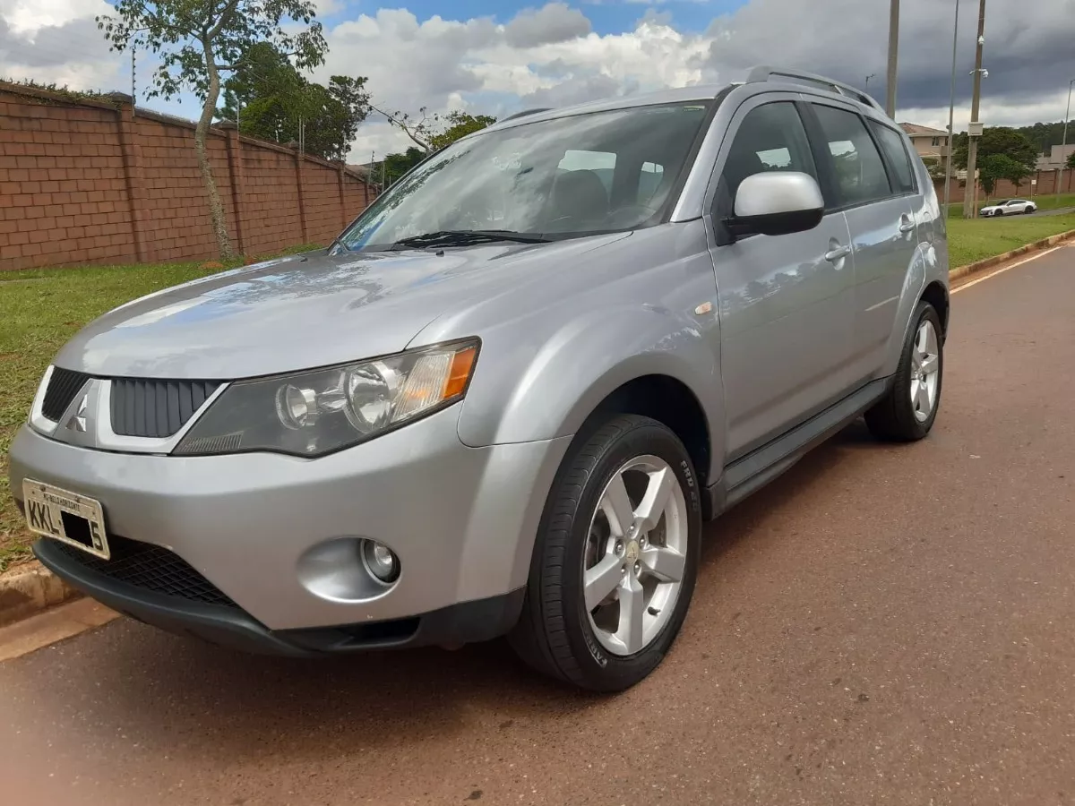 Mitsubishi Outlander 3.0 5p