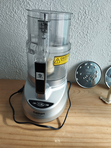 Cuisinart Procesador De Alimentos 9 Cup (Usado)