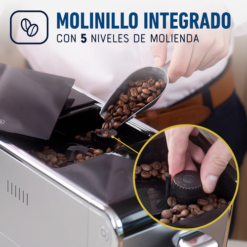 Cafetera Oster Super Automática para Espresso con 20 Bar de Presión Plateado