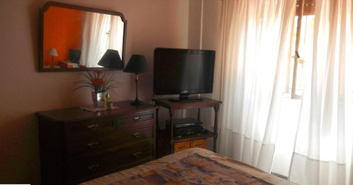 Imagen 9 de 14 de Ph Con Doble Patio Y Parrilla- Quilmes Centro