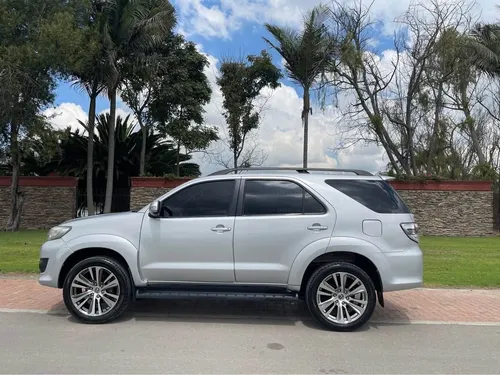 Toyota Fortuner 2.7l