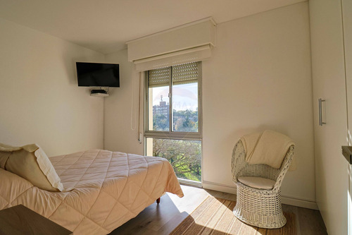 Imagen 15 de 30 de Venta Apto En Malvin ,dos Dorm ,escritorio Y Garag