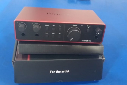 Focusrite Scarlett 2i2 De 4ta Generación