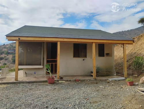 Parcela En Venta En Curacaví 2 Casas Independientes 6120m2