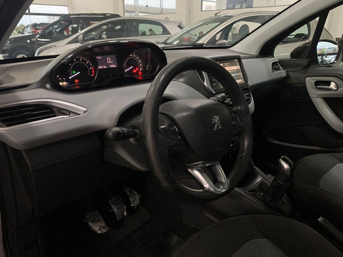 Imagem 8 de 15 de Peugeot 208 Allure 1.5 Flex 8v