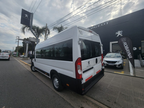 Imagen 3 de 22 de Peugeot Boxer Minibus 17+1 Okm Robayna Gf Stock