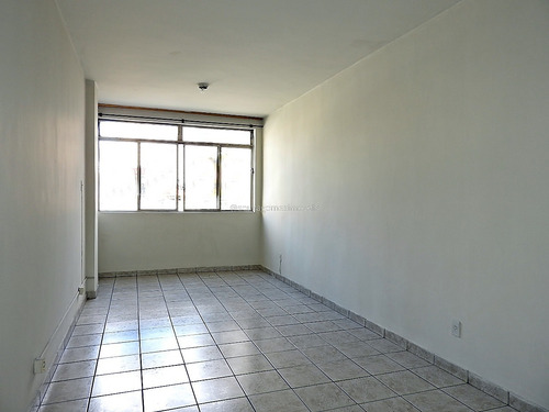 Imagem 2 de 6 de Ref.: 1027 - Quitinete 1 Qto - Centro (venda) - 12511